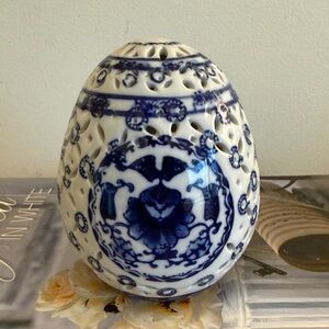 Bombay Co Hand Painted Blue and White Porcelain Floral Egg